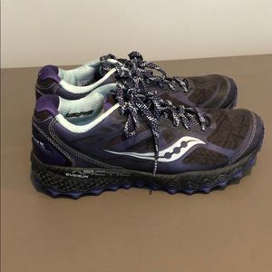 Saucony Peregrine Arctic Grip Trail Shoes